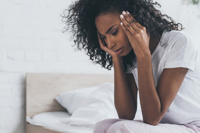 Dolor de cabeza como síntoma del dengue.