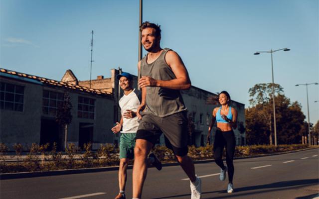 Cuidamos tu Salud en Cada Paso: Bupa en el Medio Maratón de la CDMX